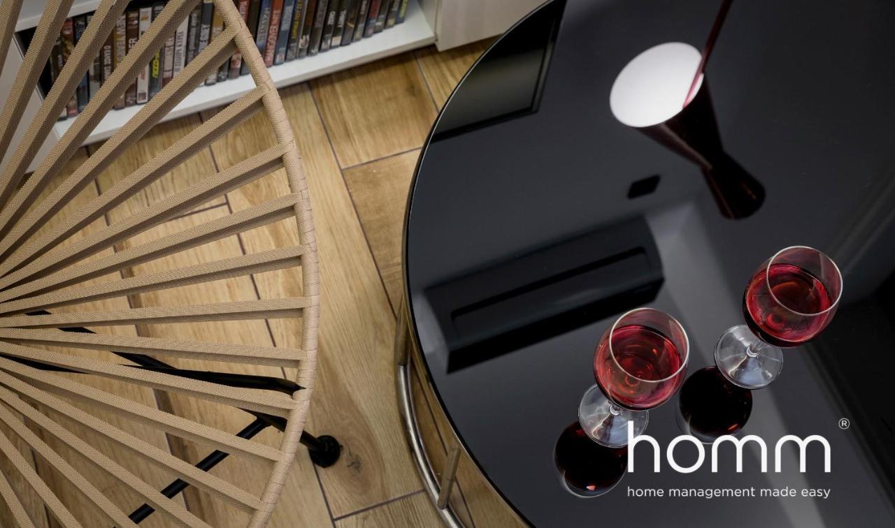 35M² Homm Impressive Apartment In أثينا المظهر الخارجي الصورة